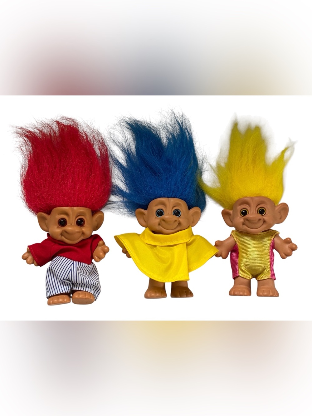 VINTAGE FOREST TROLL FIGURINE BUNDLE BLUE YELLOW RED HAIR TROLLS CLOTHING